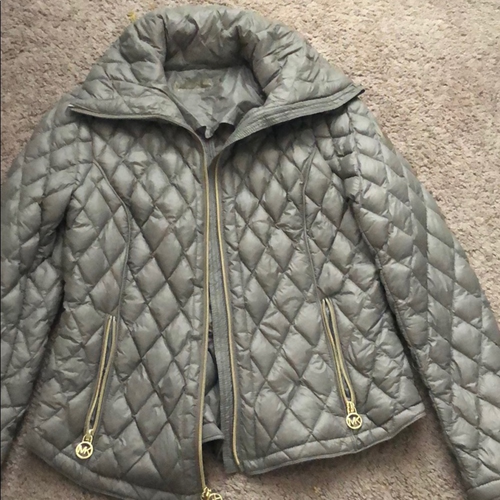 Micheal Kors puff jacket with inside pocket